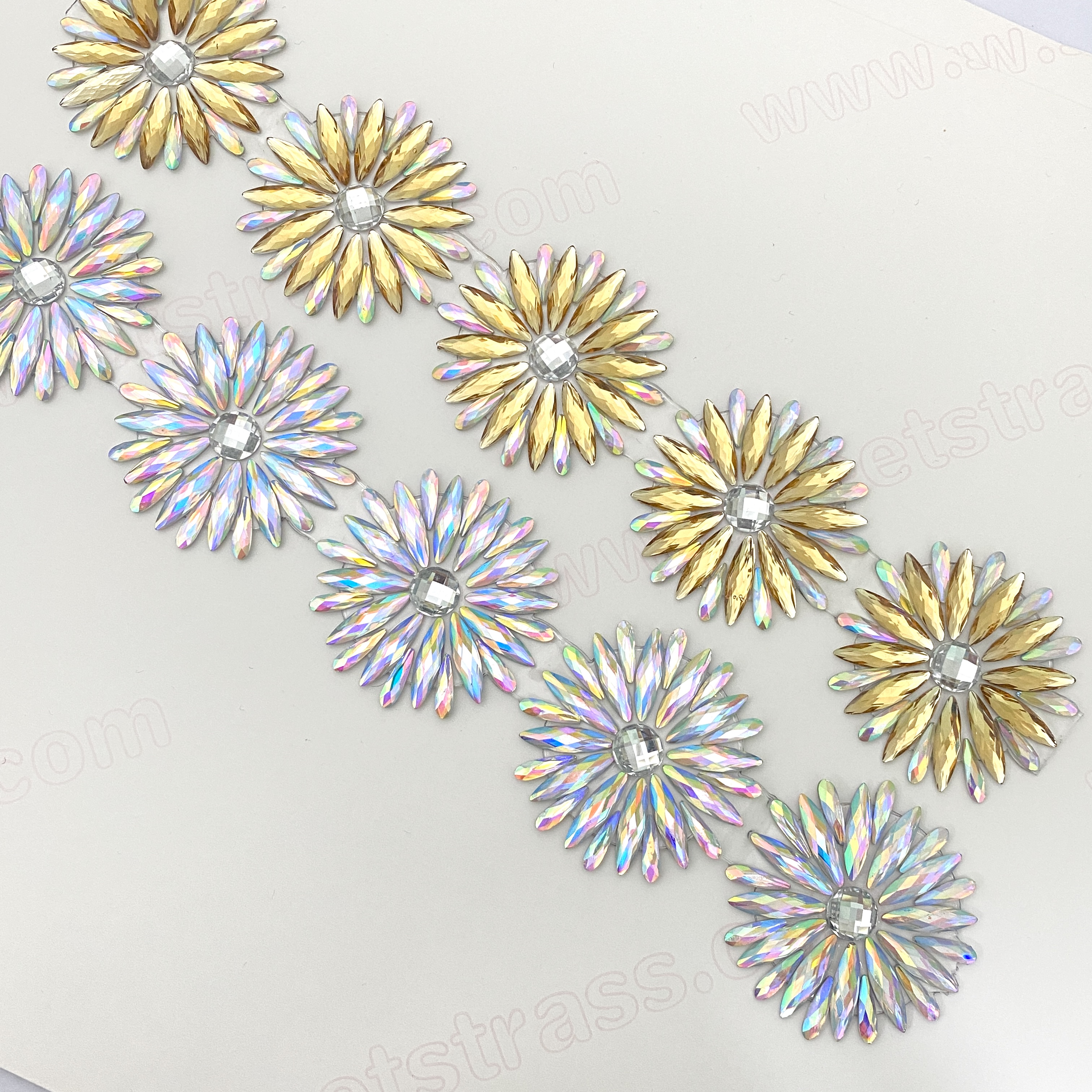 Many different designs material design hotfix glass diamond sheet