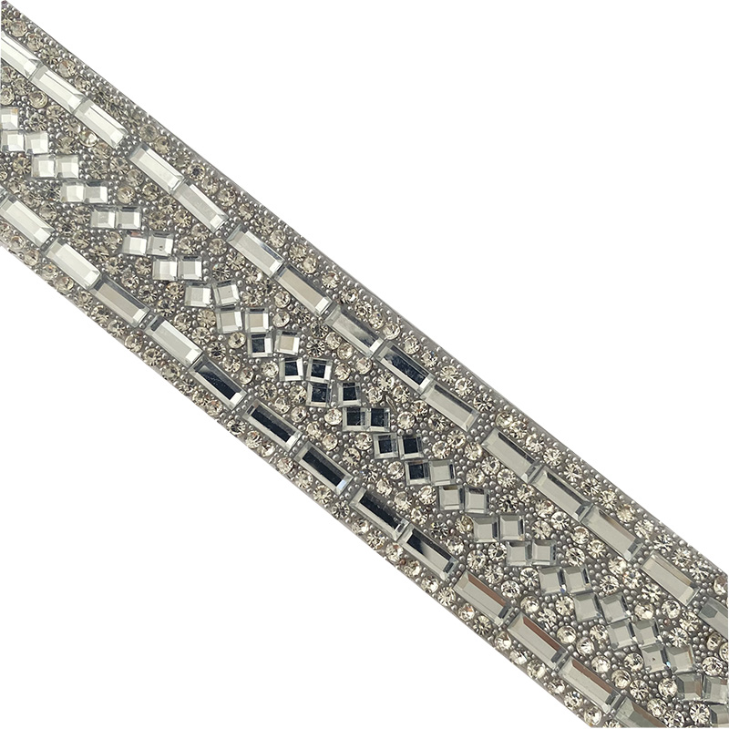 Manufacturers wholesale new semi-circular rhinestone hot diamond tube bead chain fashion accessories 